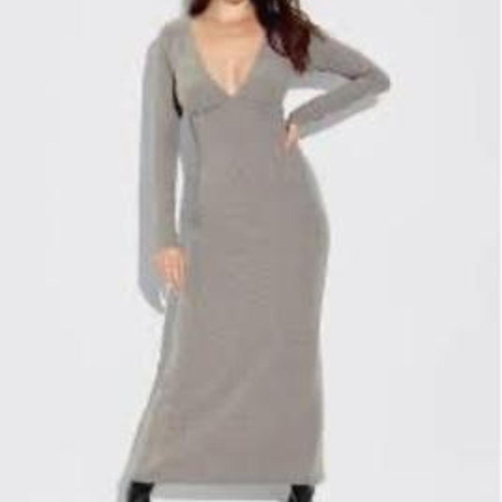Wild Fable Women's Grey Long Sleeve V Neck Maxi Dress with Back Slit